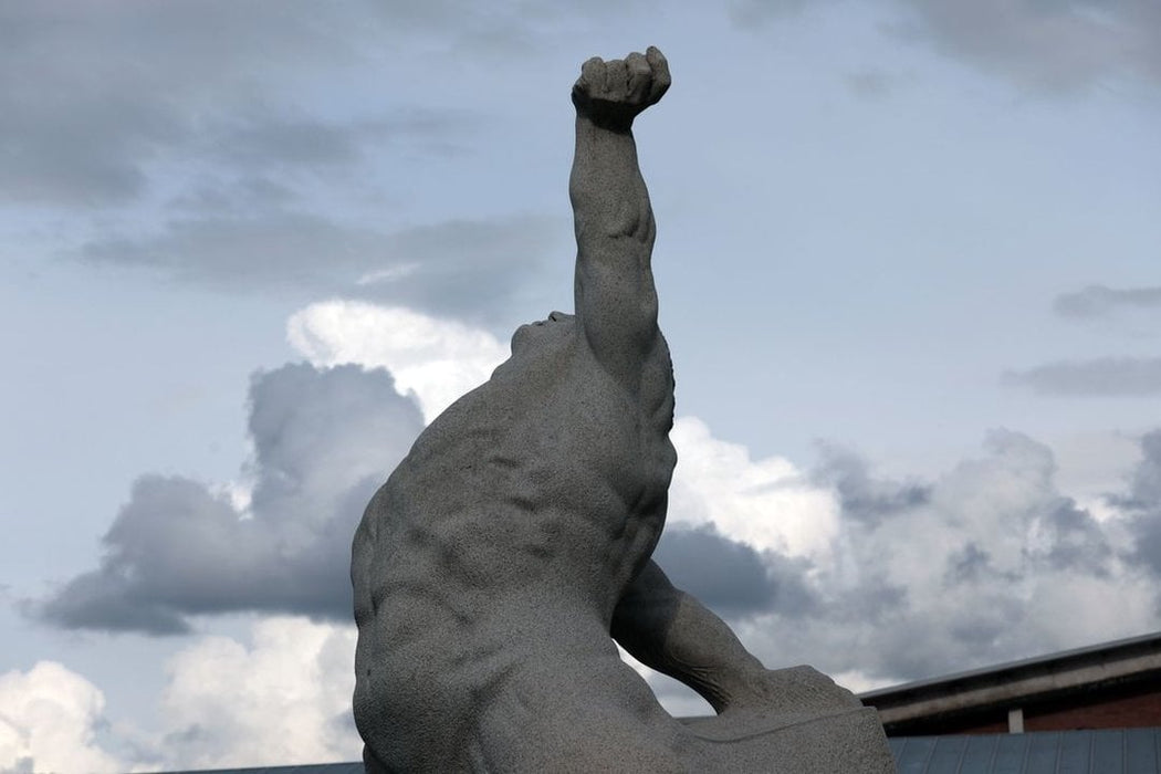 LA ESCULTURA PÚBLICA EN OURENSE