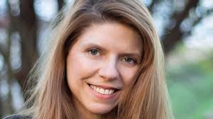 EXTRAÑA MANERA DE ESTAR VIVA