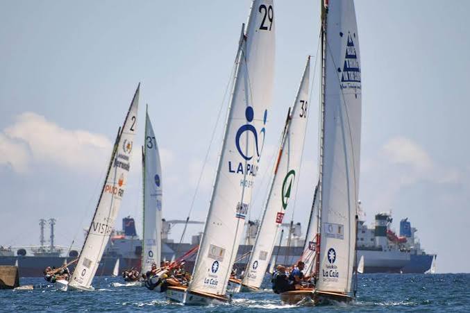 EVOLUCIÓN DEPORTIVA E HISTÓRICA DE LOS BOTES DE VELA LATINA EN LAS PALMAS DE GRAN CANARIA