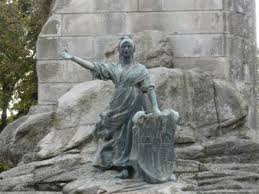 MONUMENTO OS HEROES DE PONTESAMPAIO E O SEU CONTORNO