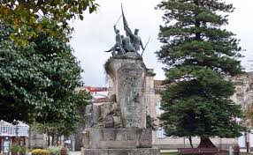 MONUMENTO OS HEROES DE PONTESAMPAIO E O SEU CONTORNO